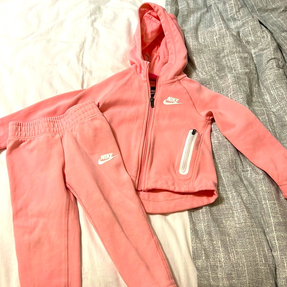 Nike toddler tech fleece - size 3T